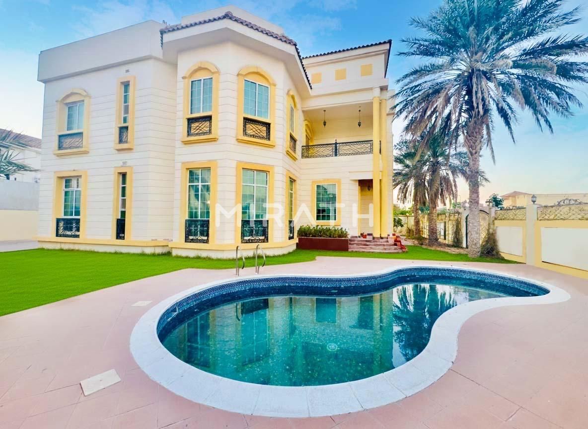 Family Villa with Private Pool and Garden