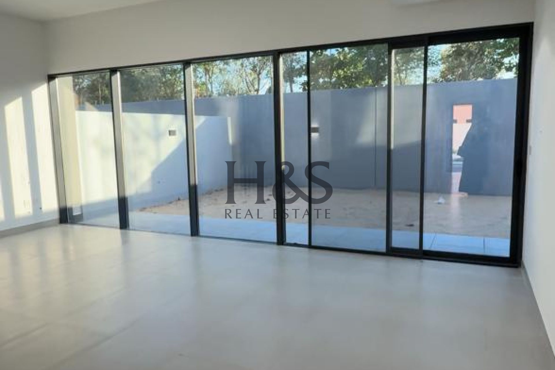 3 Bedroom Townhouse | Contemporary Design | Premium Interiors