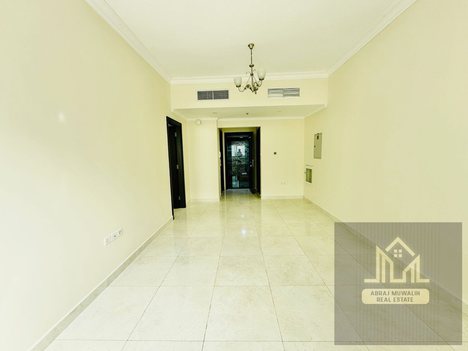 Ready To Move Big Specius Hall& Room With Parking Just 39k