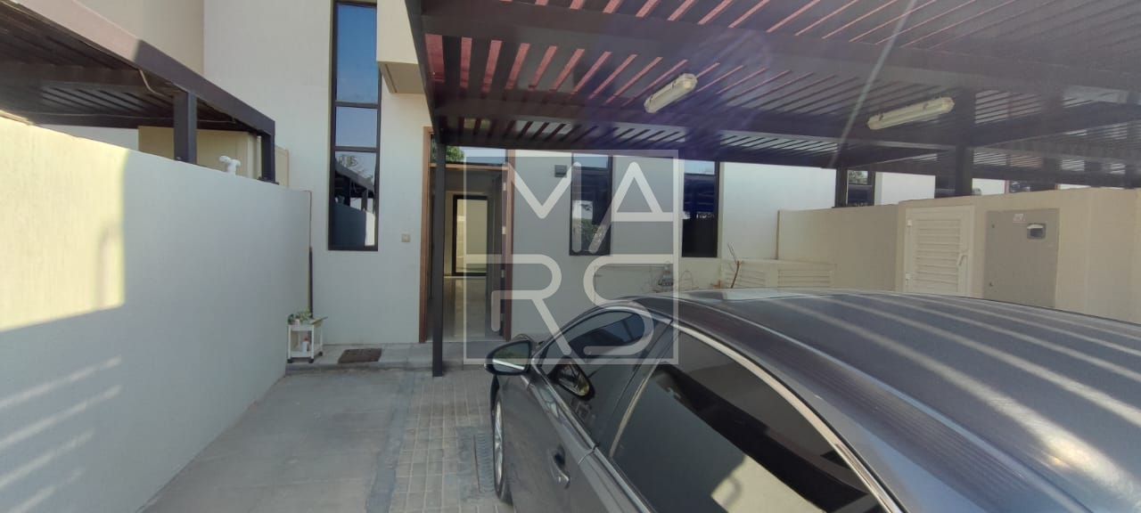 Luxury 3-bedroom villa available for Rent: 105K
