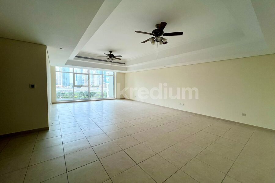 Big Layout | Spacious | Metro Access