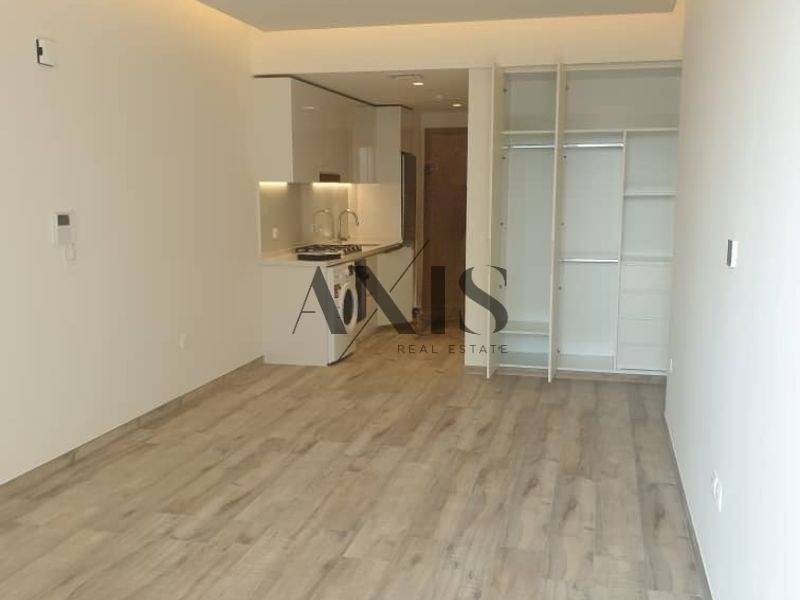 Spacious Studio I Unfurnished I Balcony