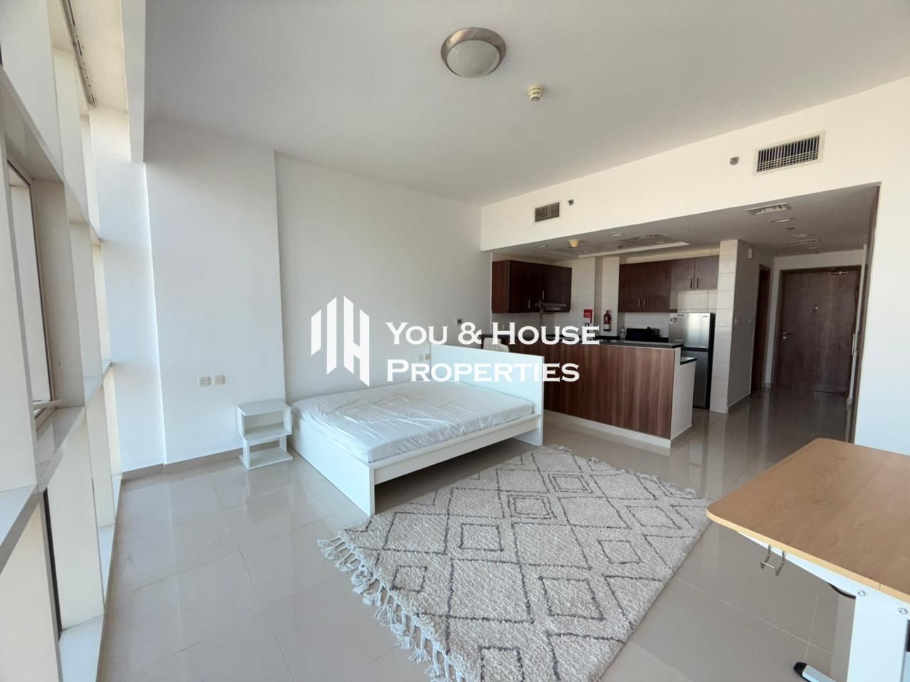 Contemporary Furnished Studio I Bright & Spacious I On High Floor