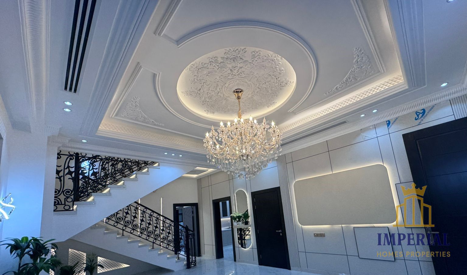 A luxurious classic villa for sale in Al Helio 2, Ajman. Located in a prime location on a main street,