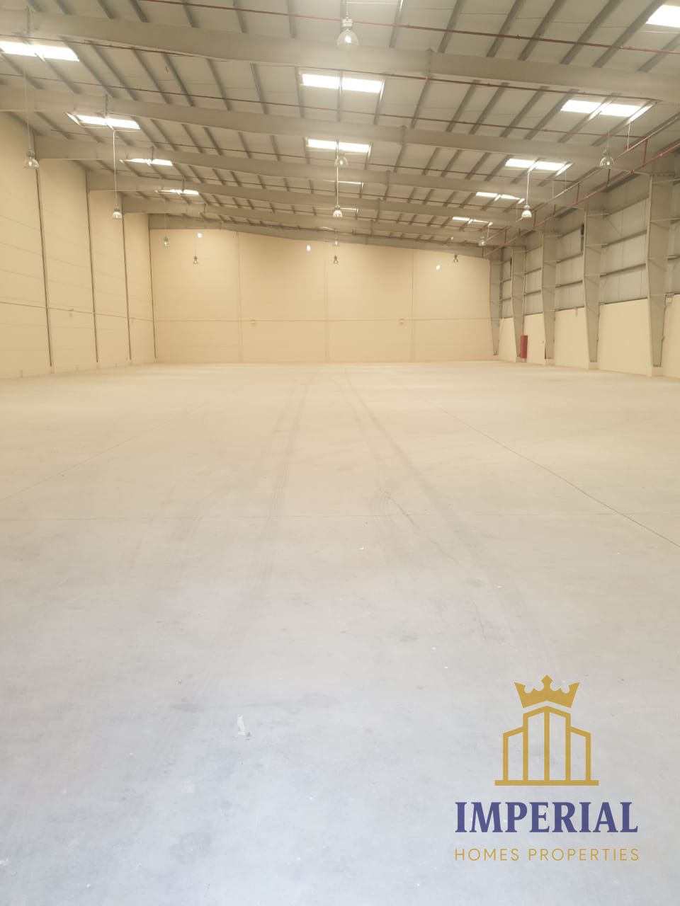 Warehouse for Rent – Umm Al Quwain Spacious warehouse in a practical location