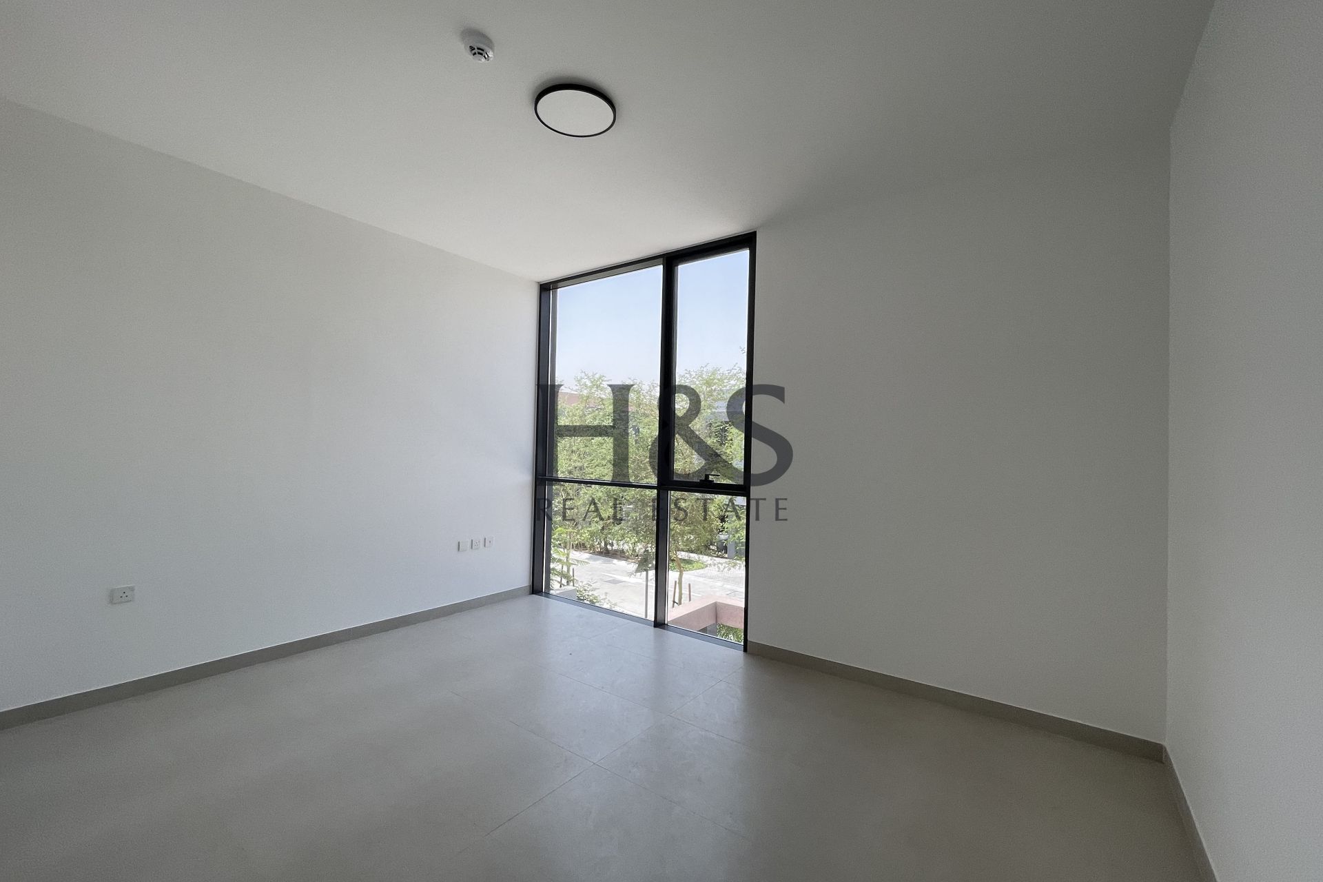 Well-Planned 2BR Townhouse | Great Starter Home