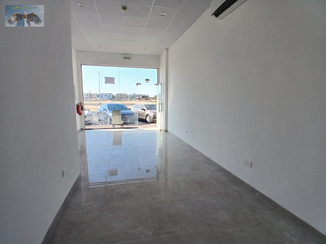 An excellent opportunity for entrepreneurs and businesses: a prime location and practical space for an annual rent in Al Jurf 3, featuring a flexible