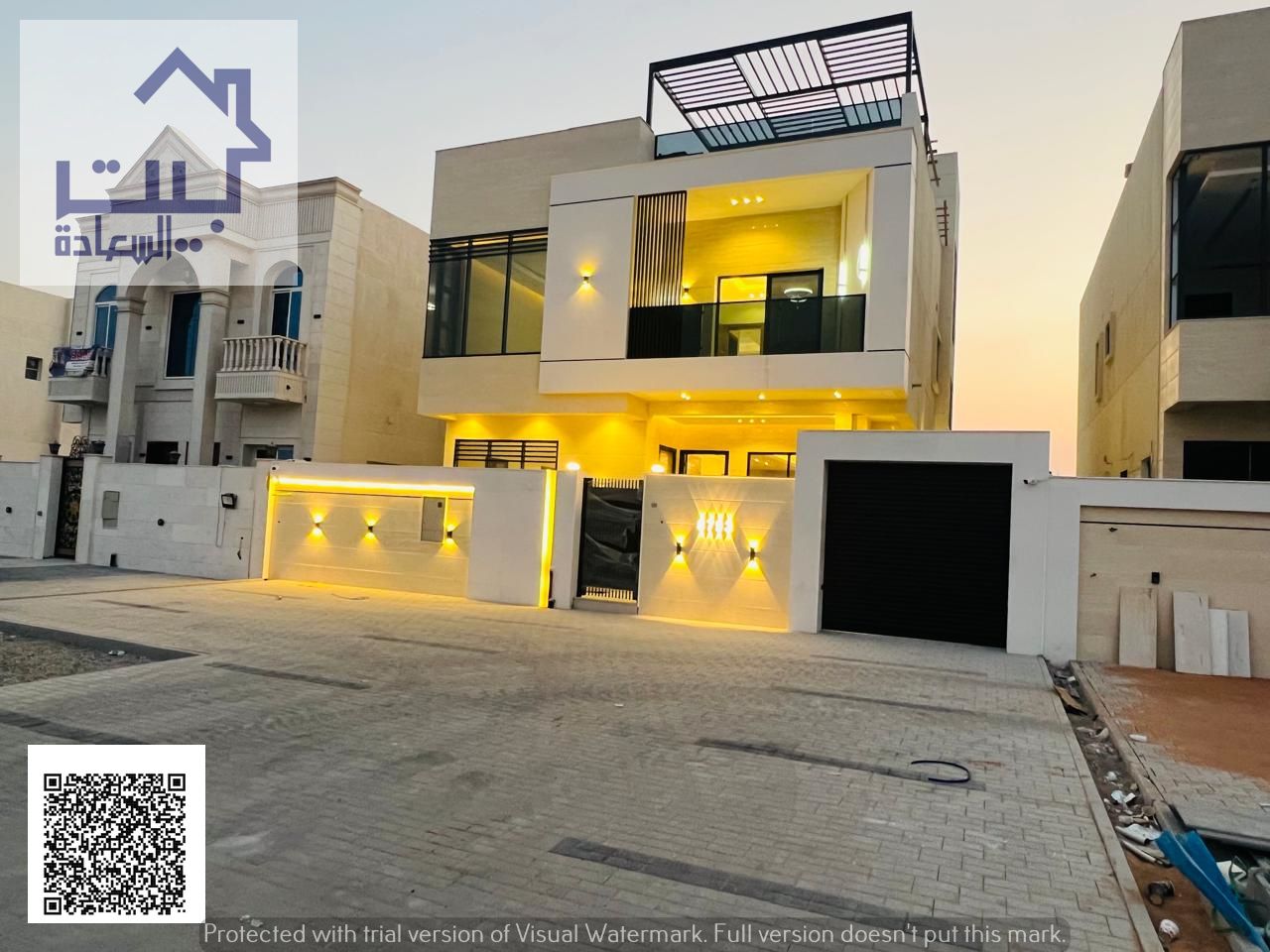 Luxury villa, including registration and ownership fees, near all services, on Sheikh Mohammed Bin Zayed Road. Freehold ownership for all nationalitie