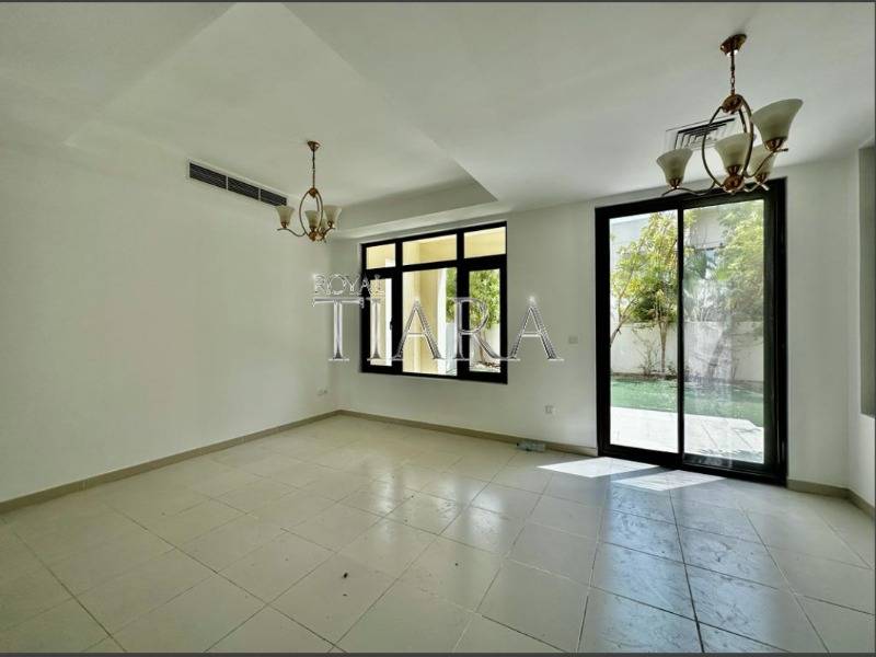 3 BR Villa | Closed to Pool and Park | Single Row