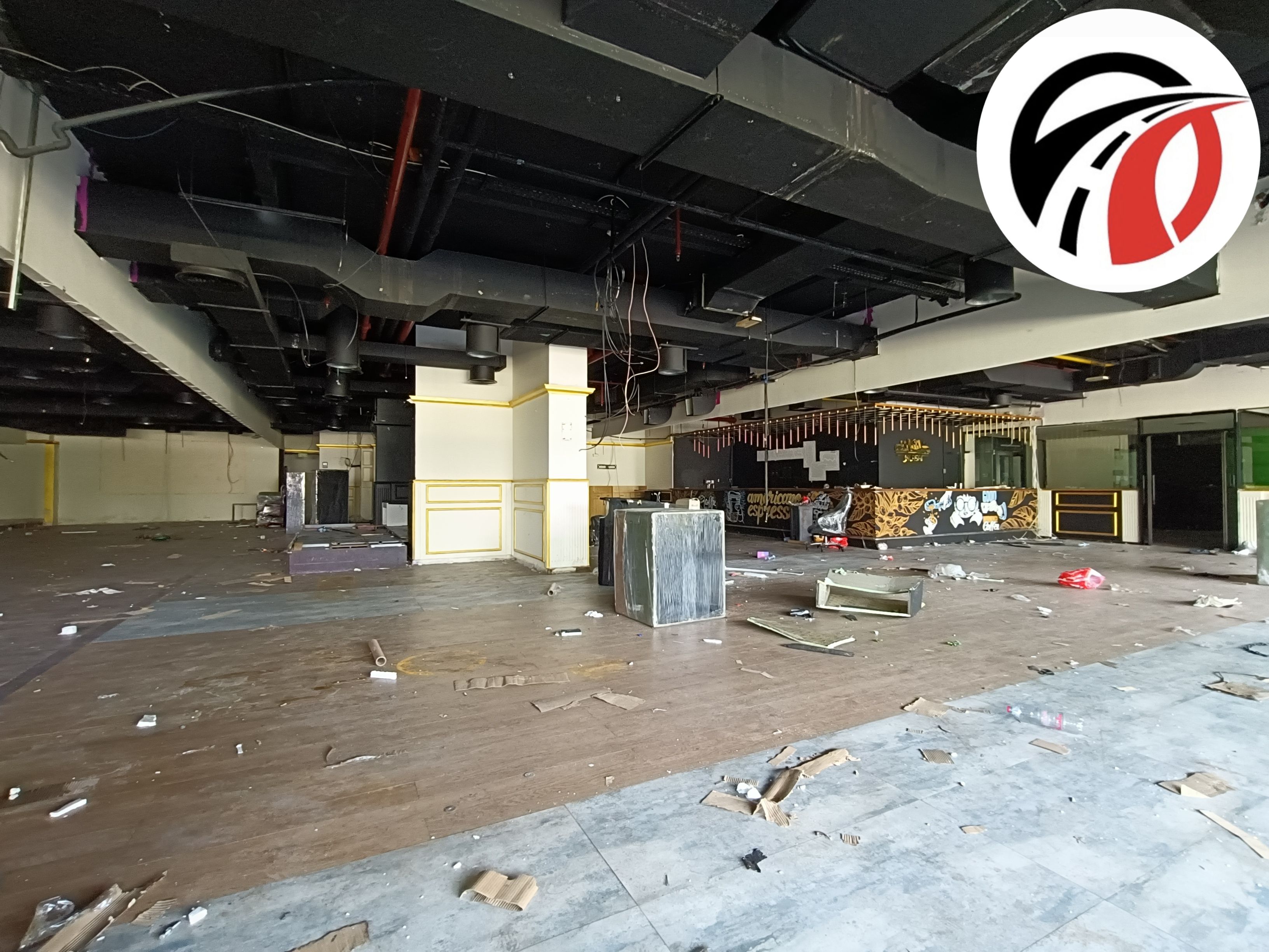 Best place for business Retail Shop for Rent 2,300,000