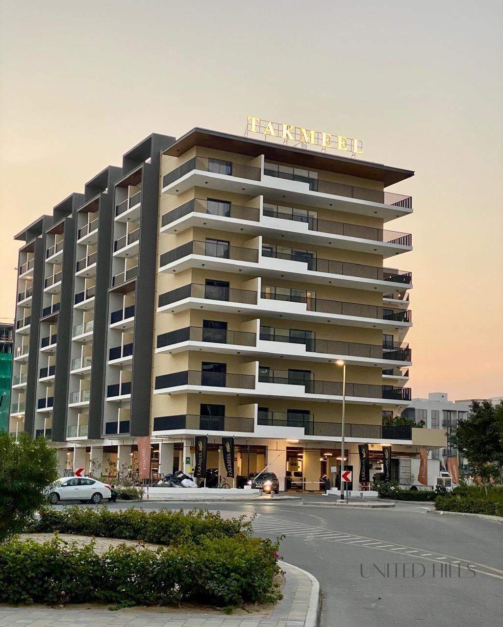 Corner 2BHK + Maid Unit | Divine Living