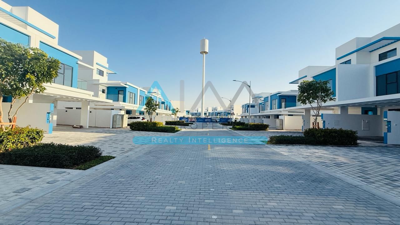 Brand New | Ready to Move | Spacious 3BR Villa | Genuine resale
