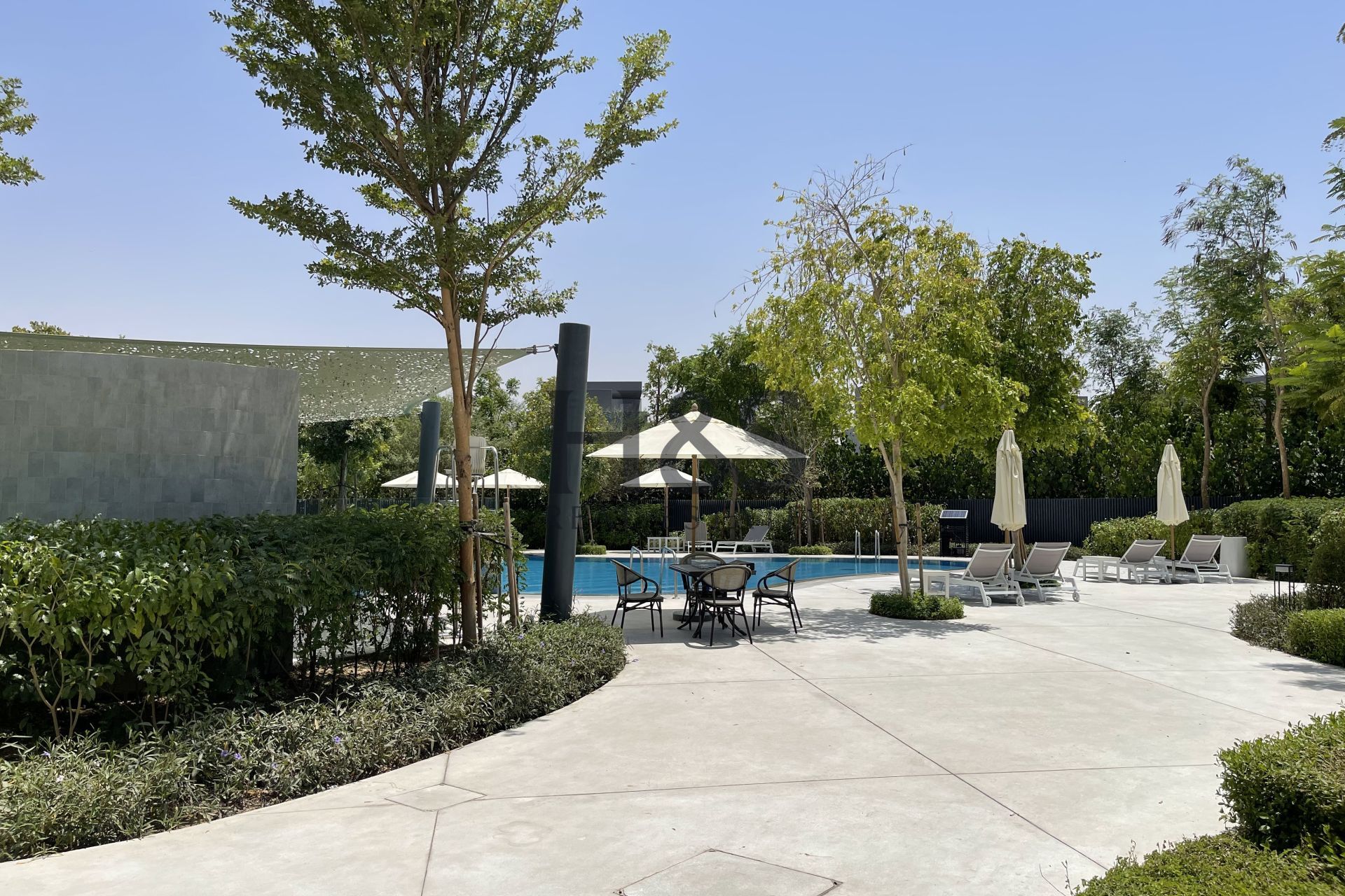 Modern 2-Bedroom Townhouse | Perfect First Home