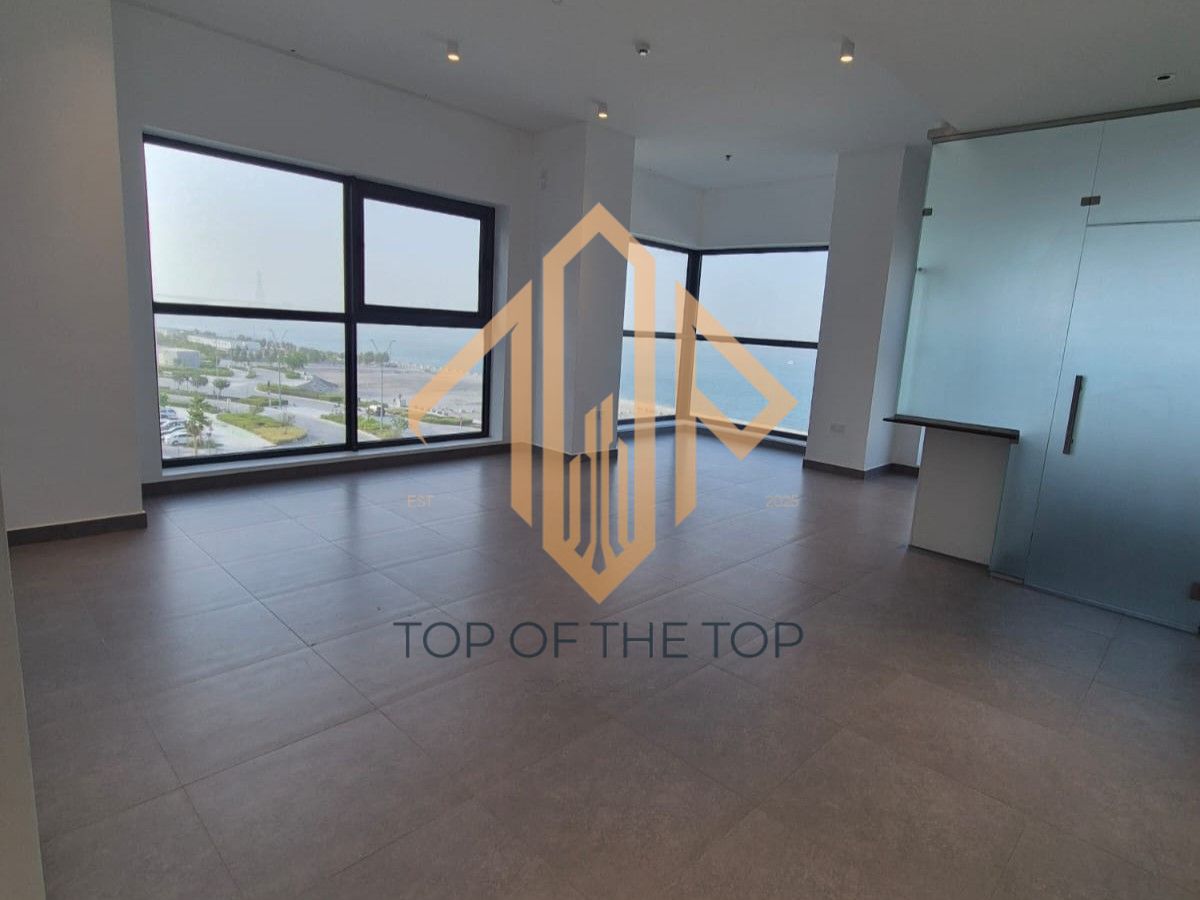 Sea View | Rent Refund | Maids Room | Closed Kitchen