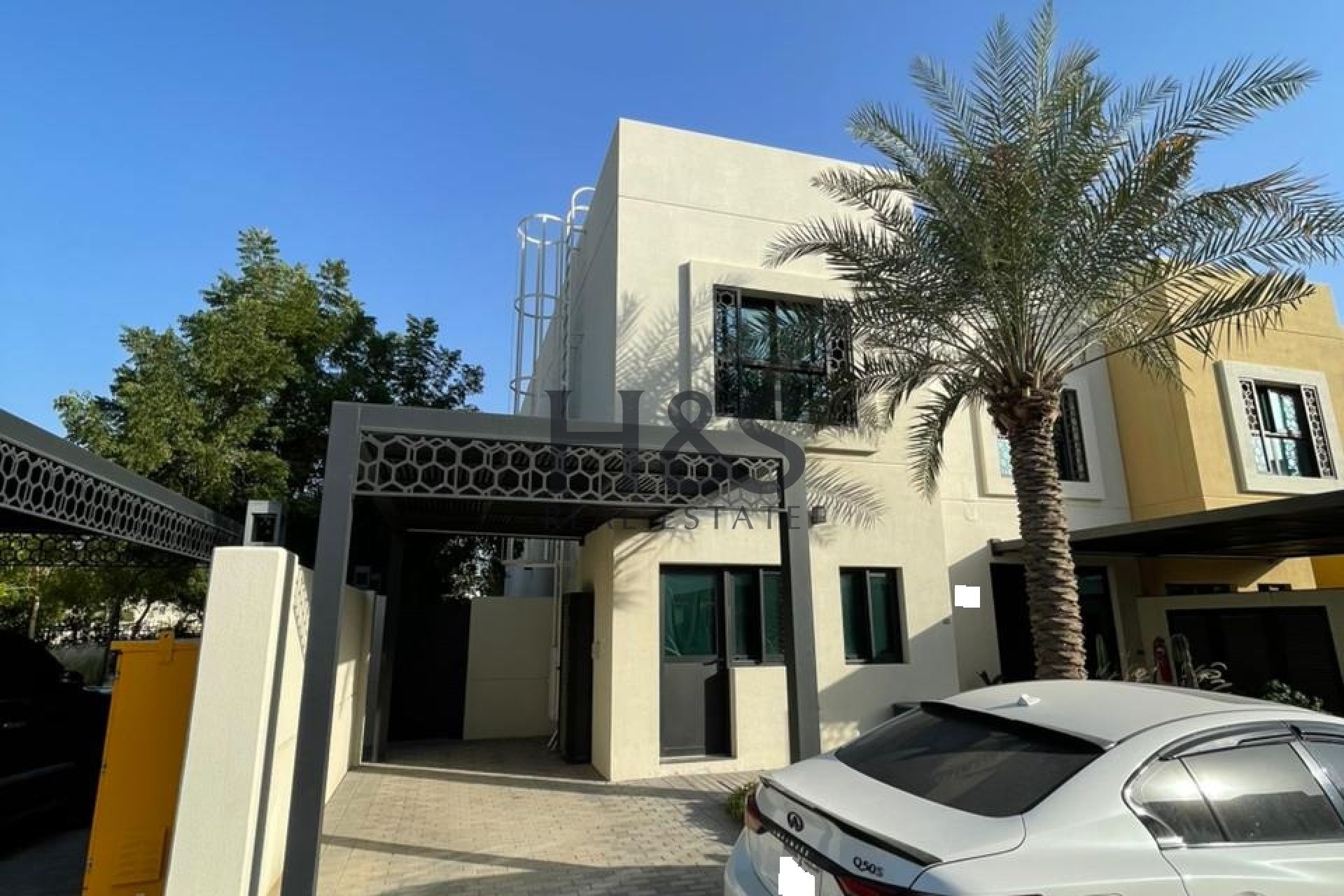 4 Bedrooms + Maid | Premium Location | Corner unit