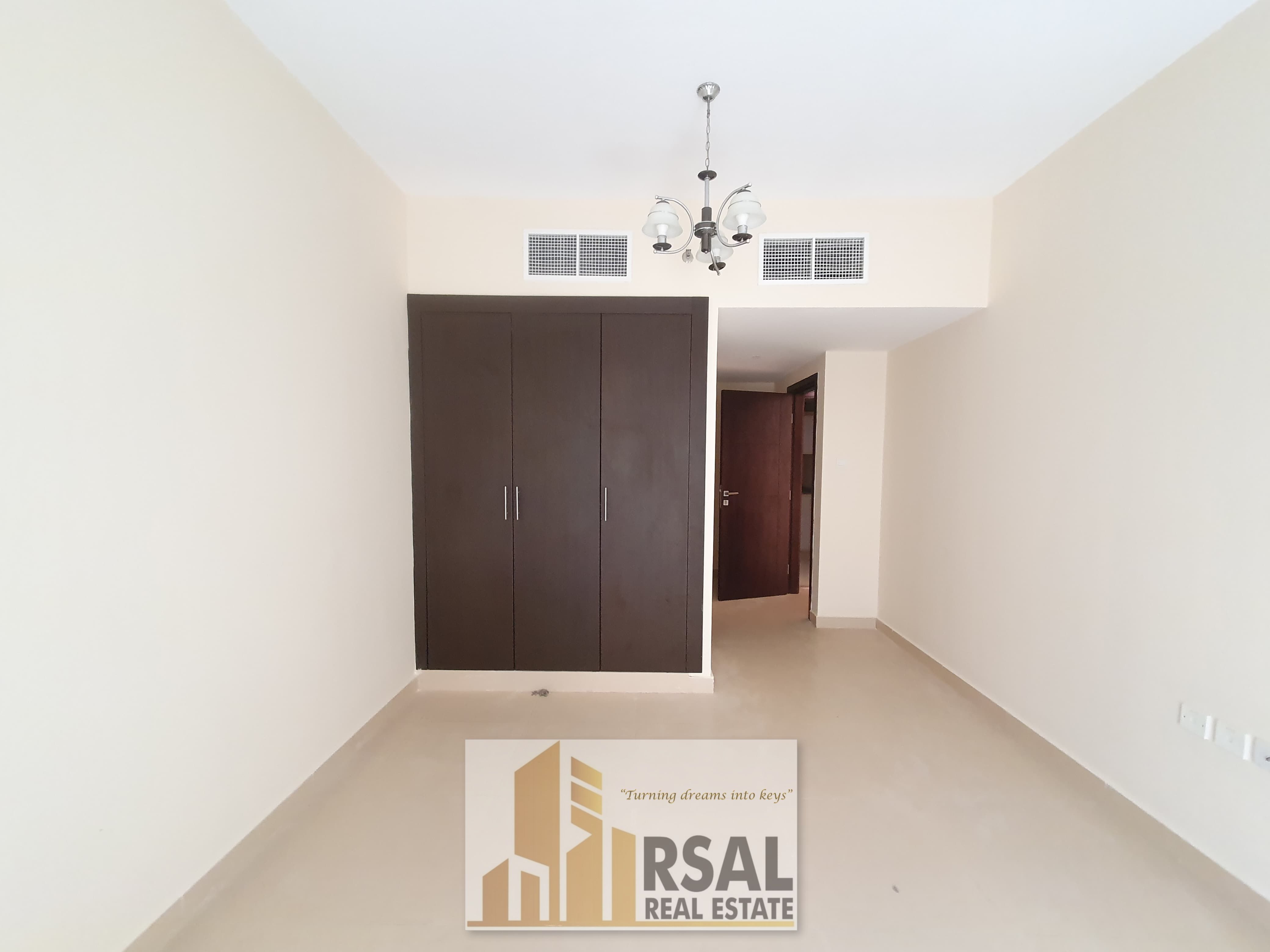 Flexible payments || 2bhk School Area || Ready to Move || Prime Location ||
