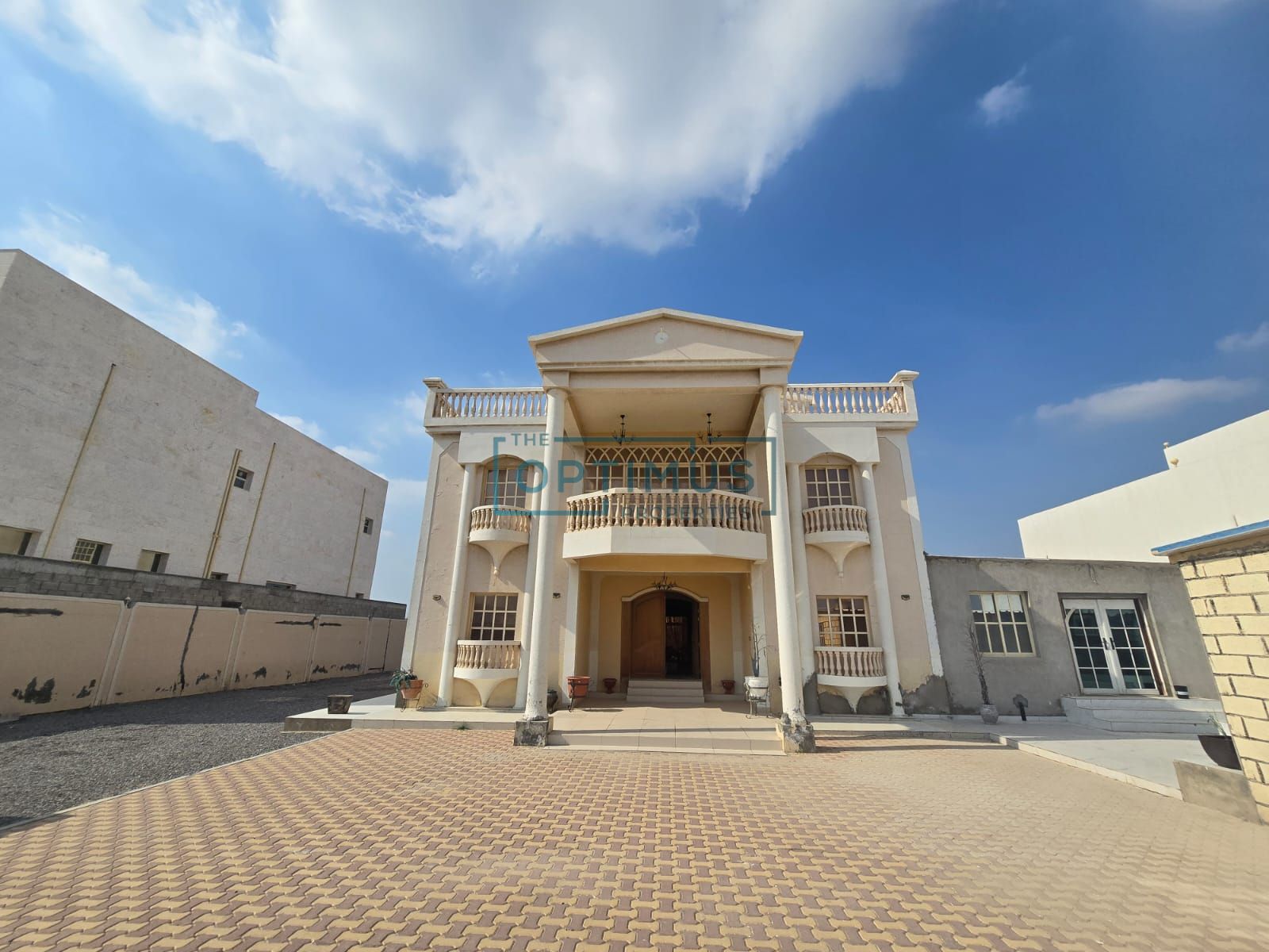 DISTRESS DEAL I HUGE PLOT I BEST IN MARKET