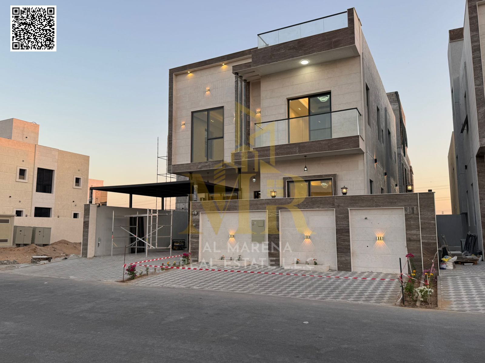 Prime location behind Al Hamidiya Park, 2 floors + roof villa, 6 master bedrooms, modern finishes, price includes all fees!