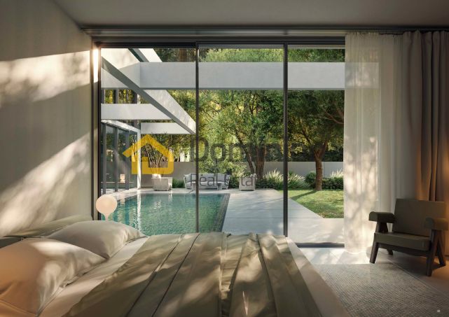 4bedroom Luxury stand alone Villa | Freehold