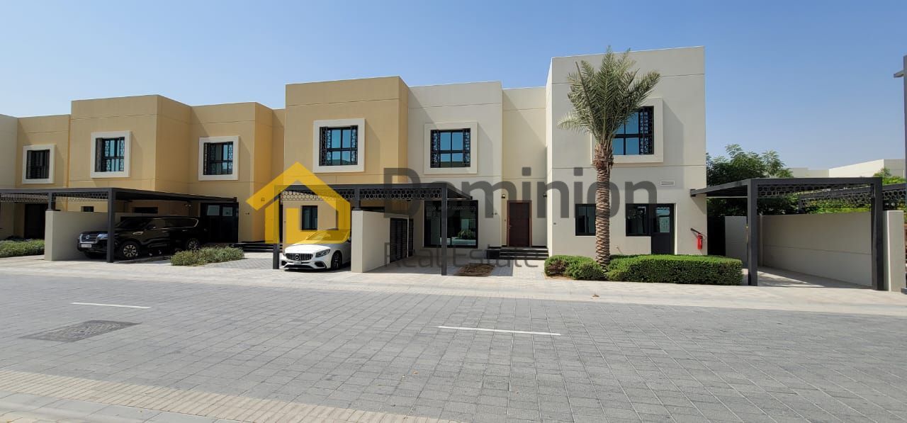 5 BEDROOMS SOLAR POWERED SMART HOME
