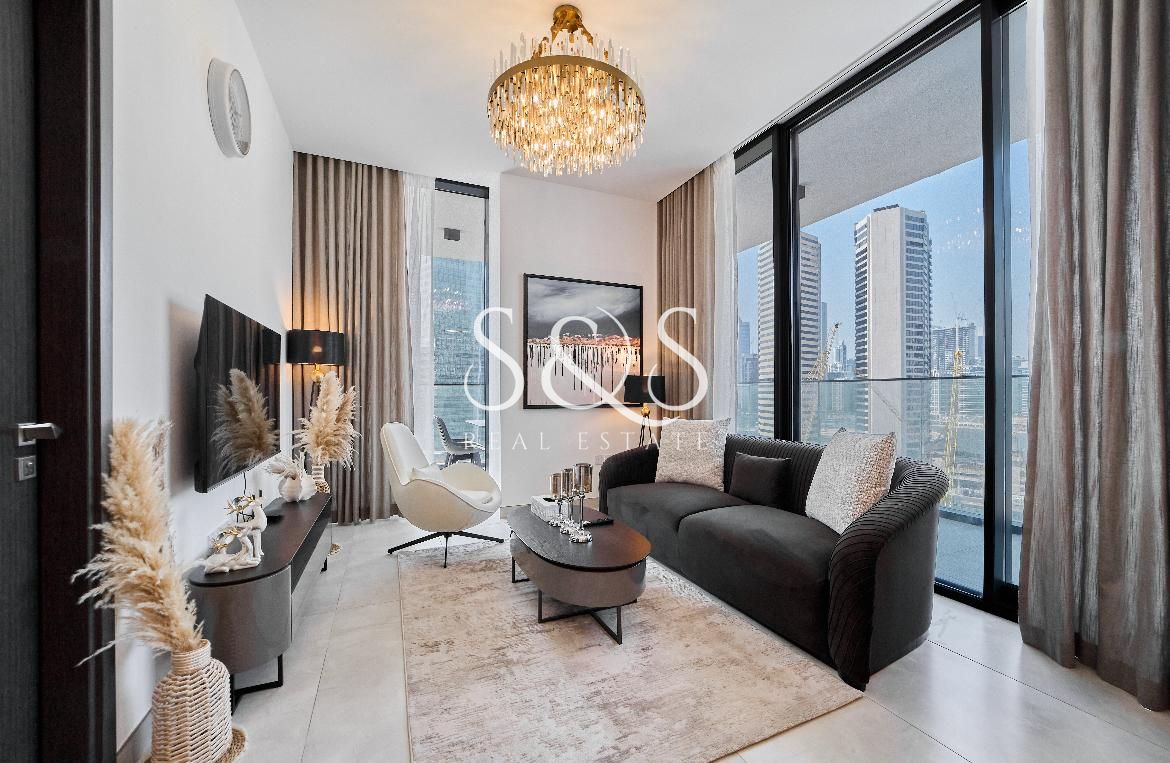 Burj Khalifa View | Fully Furnished | Vacant