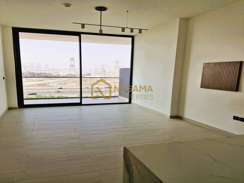 High Floor| Al Khail rd view| Vacant soon