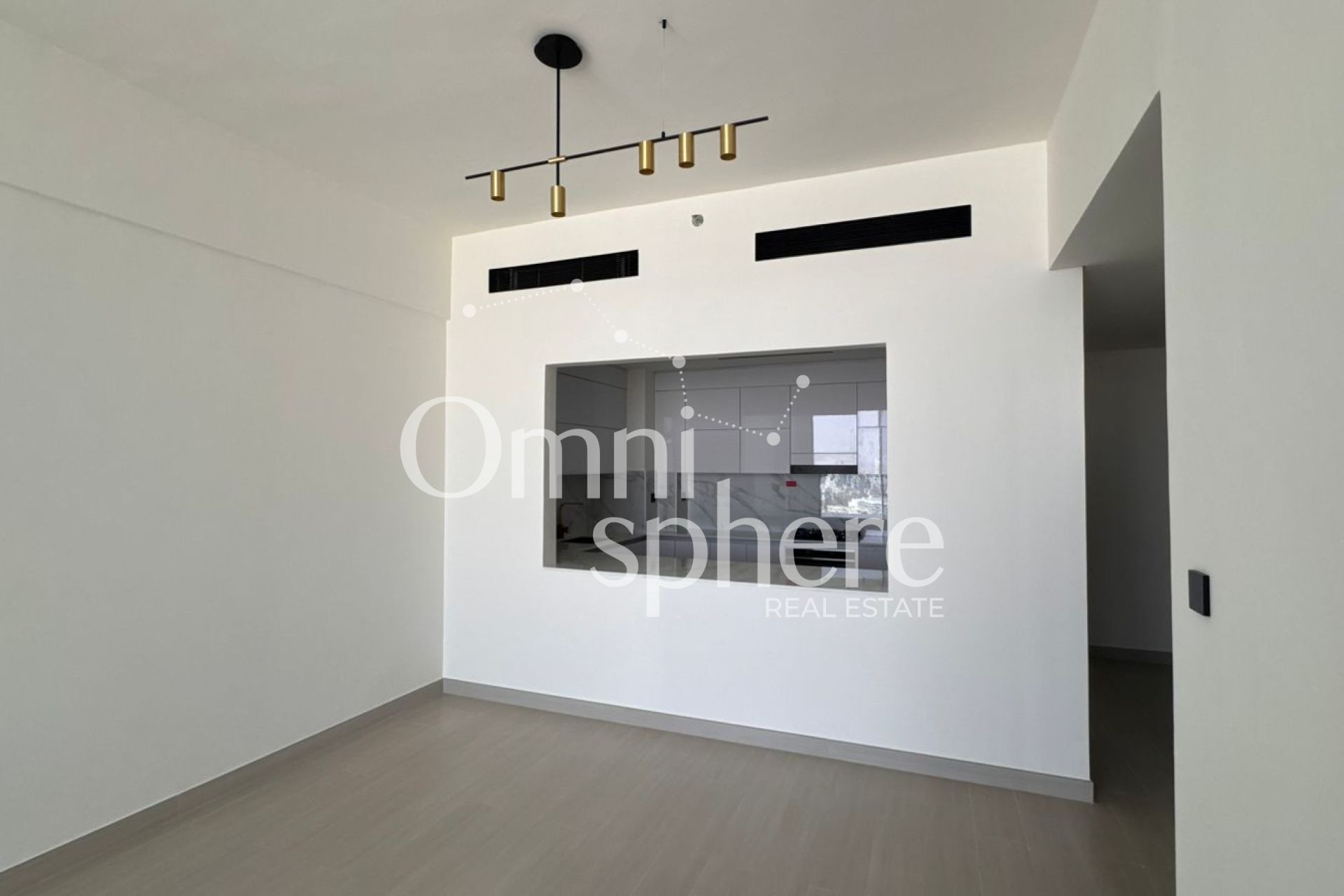 Big Layou | High Floor | Pool View | Vacant on Feb