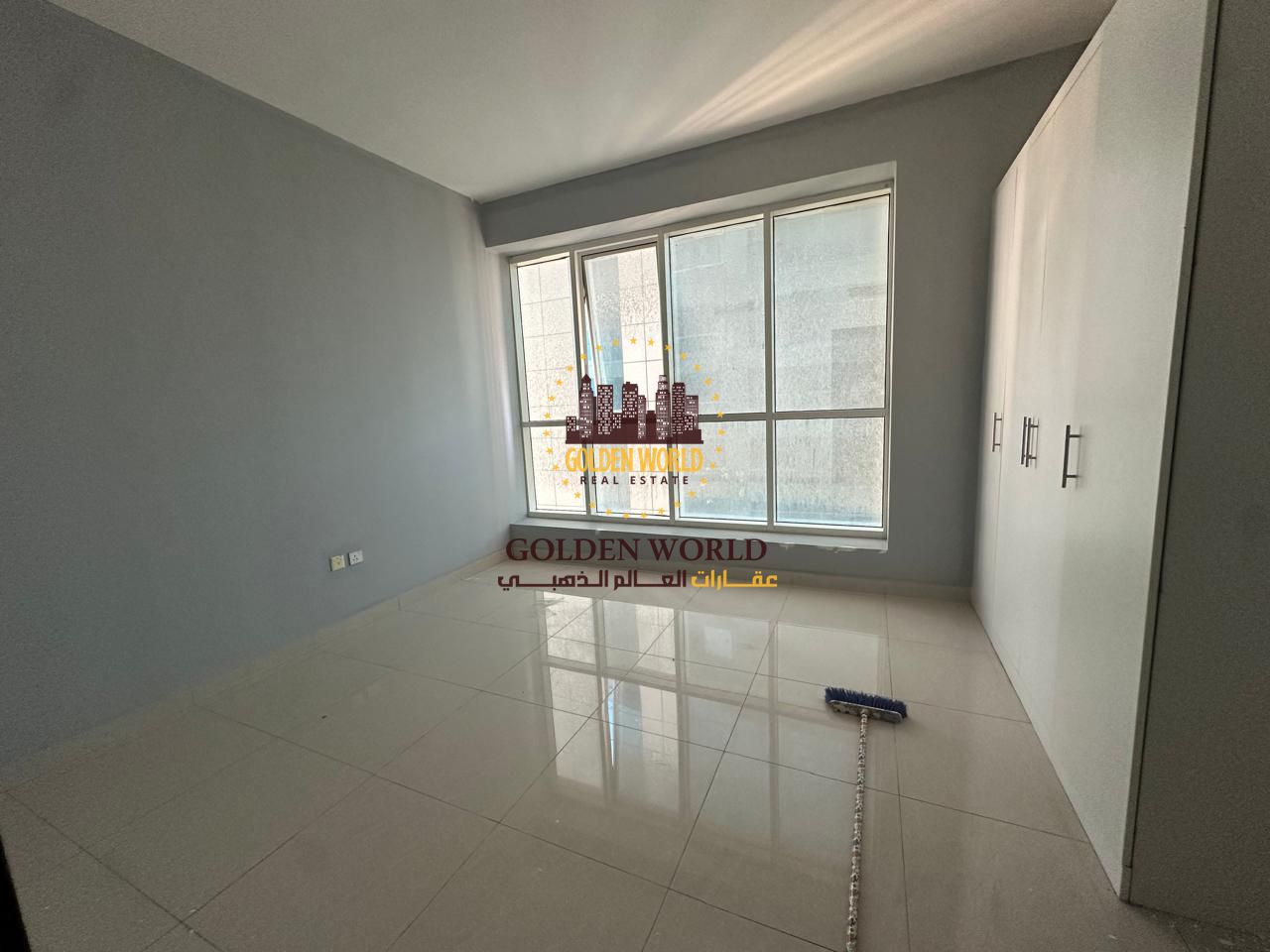 2BR + living room apartment in Al Majaz 2, 3 bathrooms, master bedroom, 1117 sqft, annual rent AED 45,000. Ready to move in.