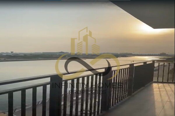 2BR | Full Canal View | big layout
