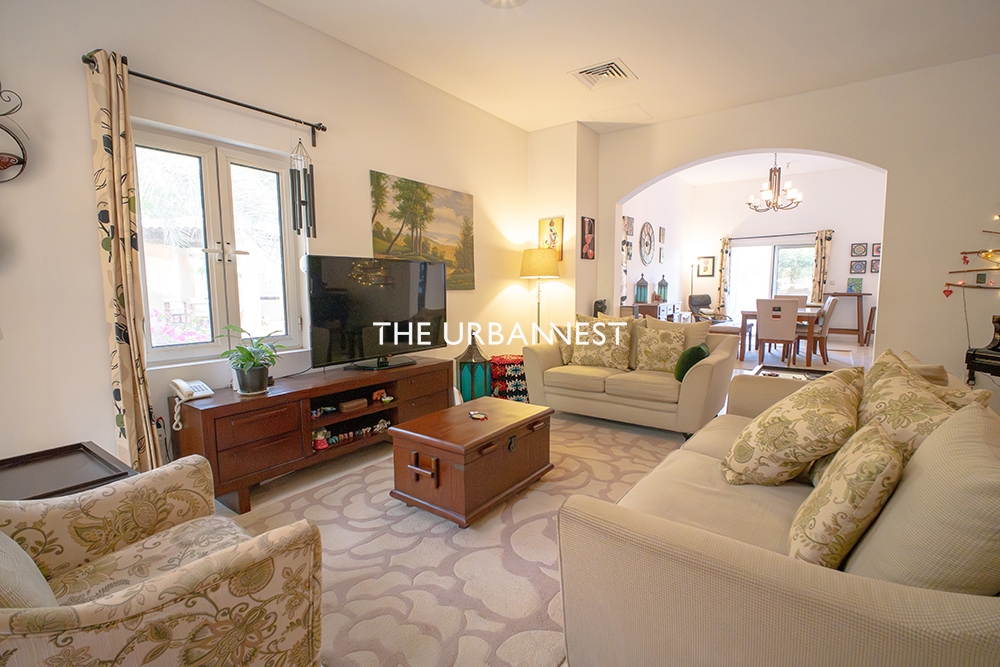 Well Maintained | Corner | Large Plot 5BHK | Pool
