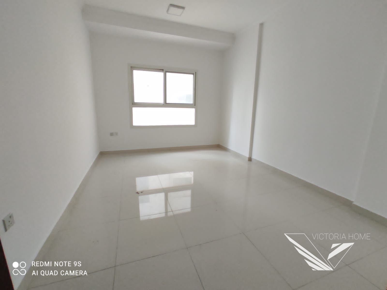Lahwish New 2bhk Balcony Near Dubai 42k