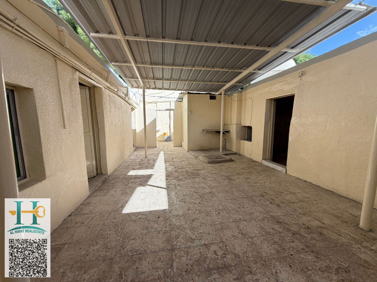 In Al rashdia 3 the house contain 6 room ground and 2 floors area 2000 ft rent about 75000