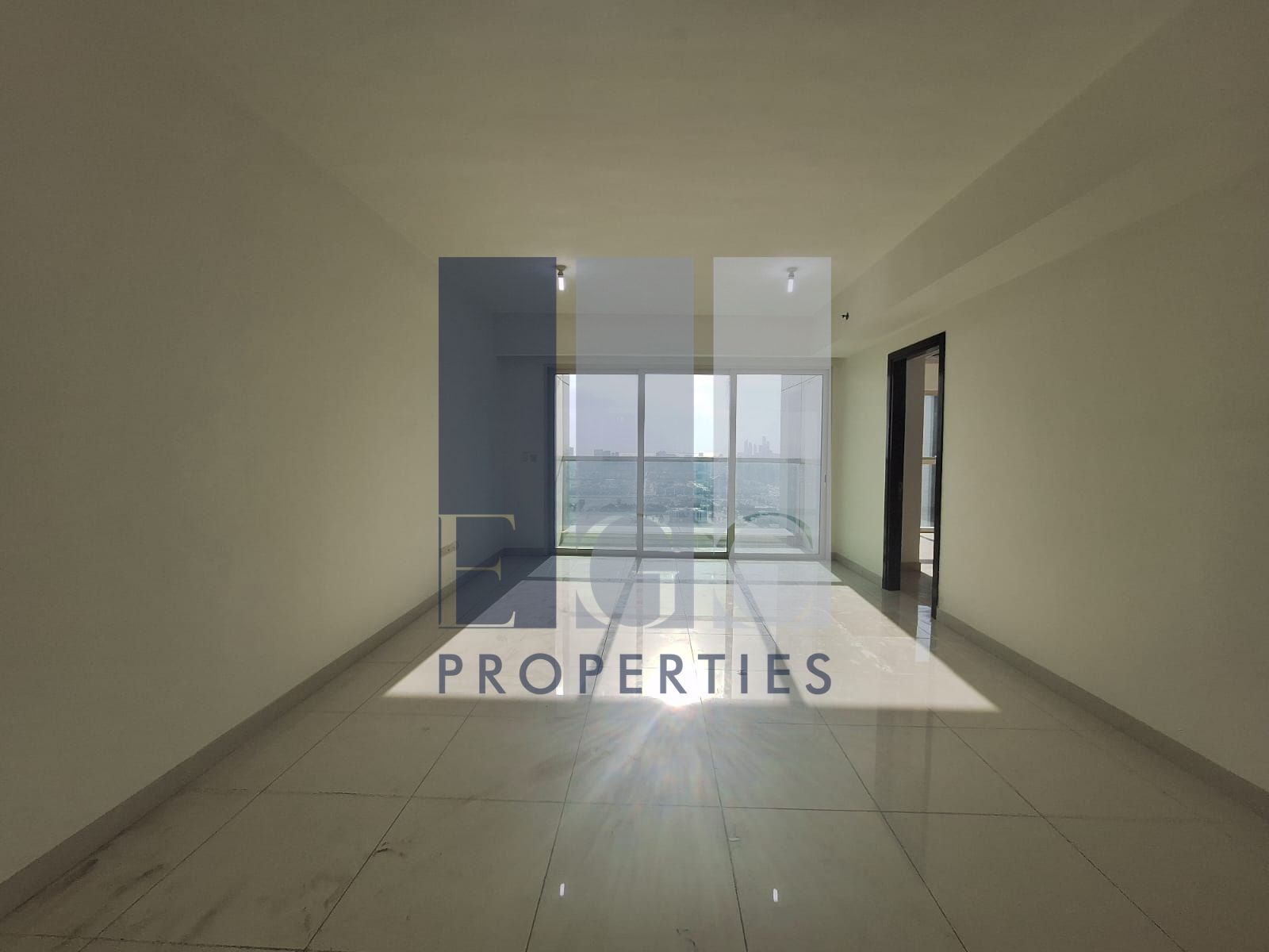 Canal View | Balcony | Modern Living | Maha Tower