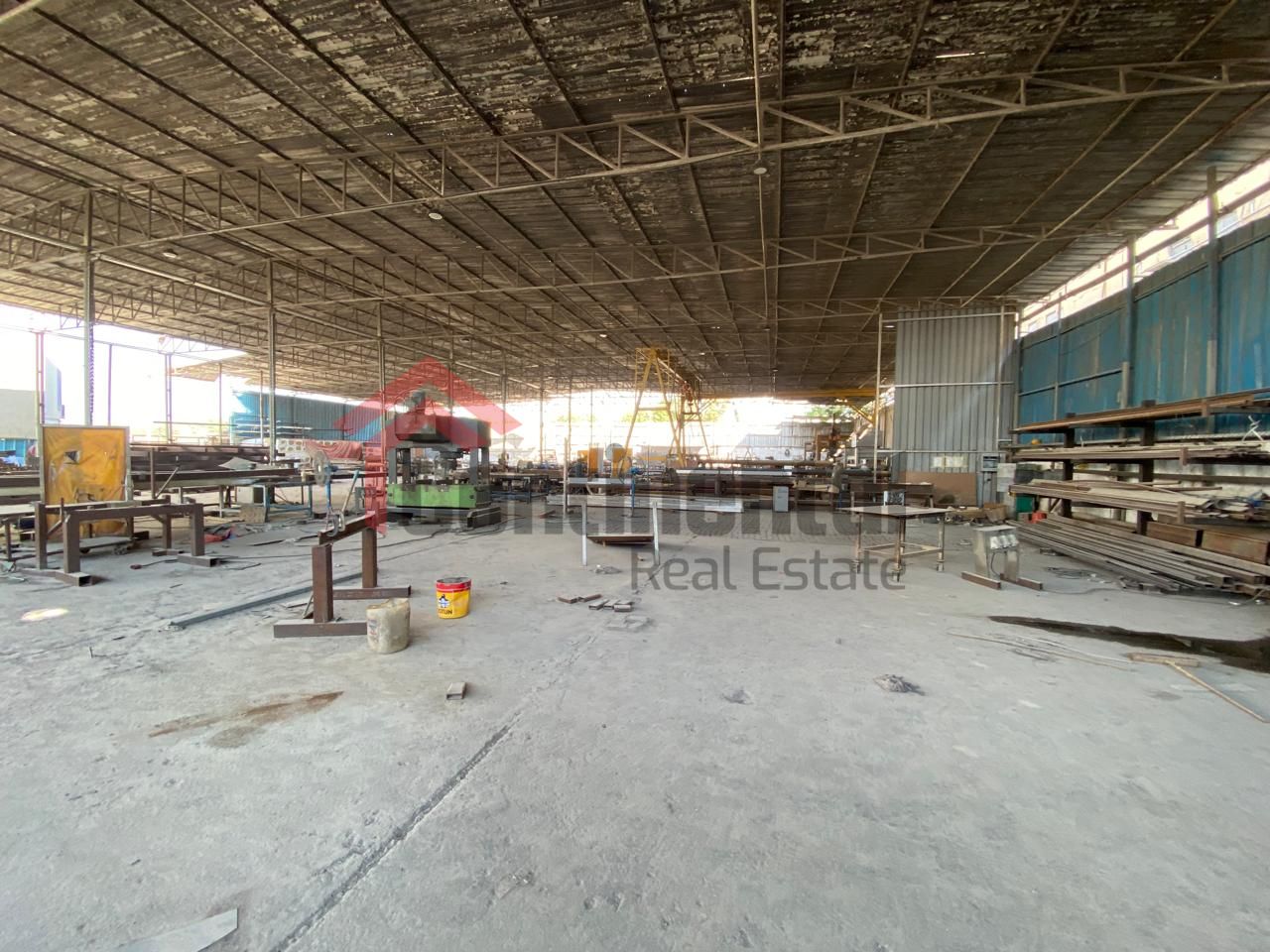 Open yard | Washroom | Rent | Power load