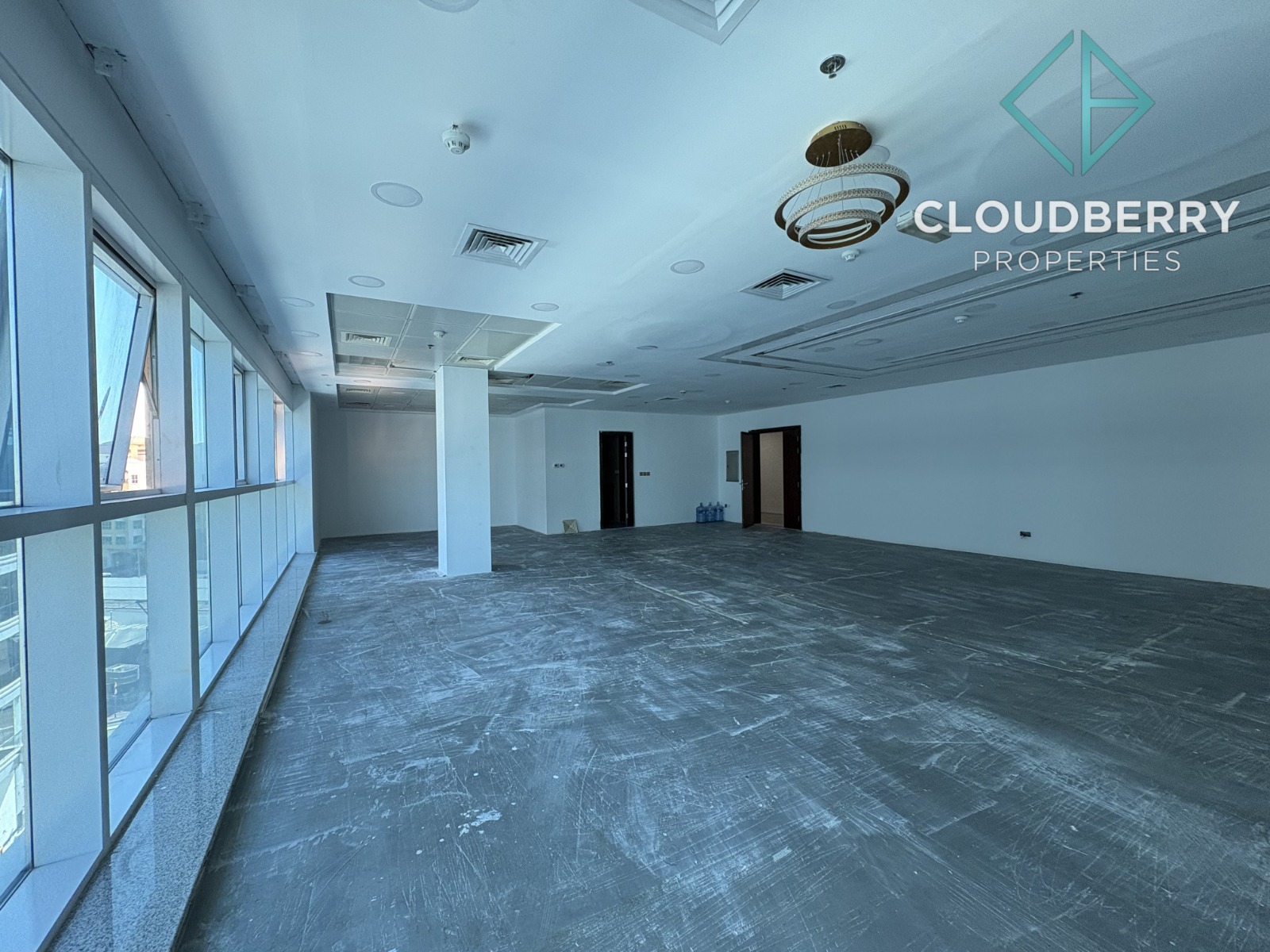 Close to Metro | Ready to Move | Fitted
