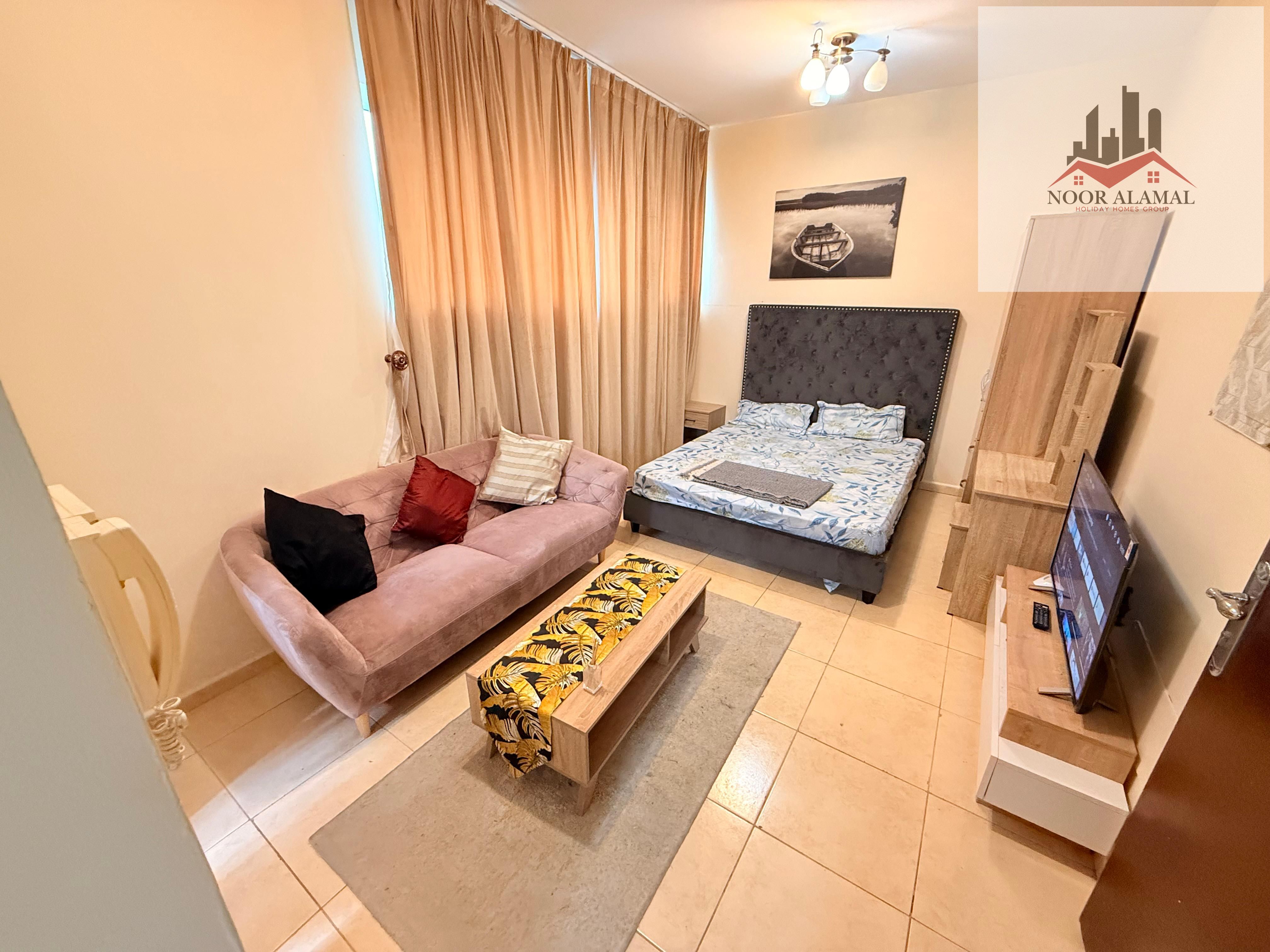 Sharjah, Al Khan, Beach Tower 1