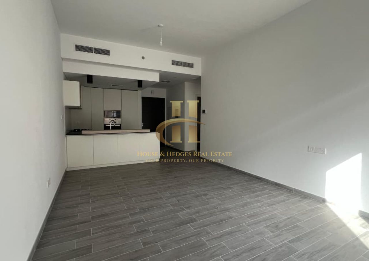 Available Pre-Booking | Fully Fitted Kitchen | Premium Building