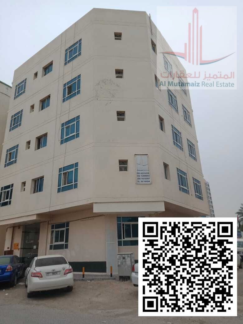 One-bedroom apartment with a living room and one bathroom. Excellent location.