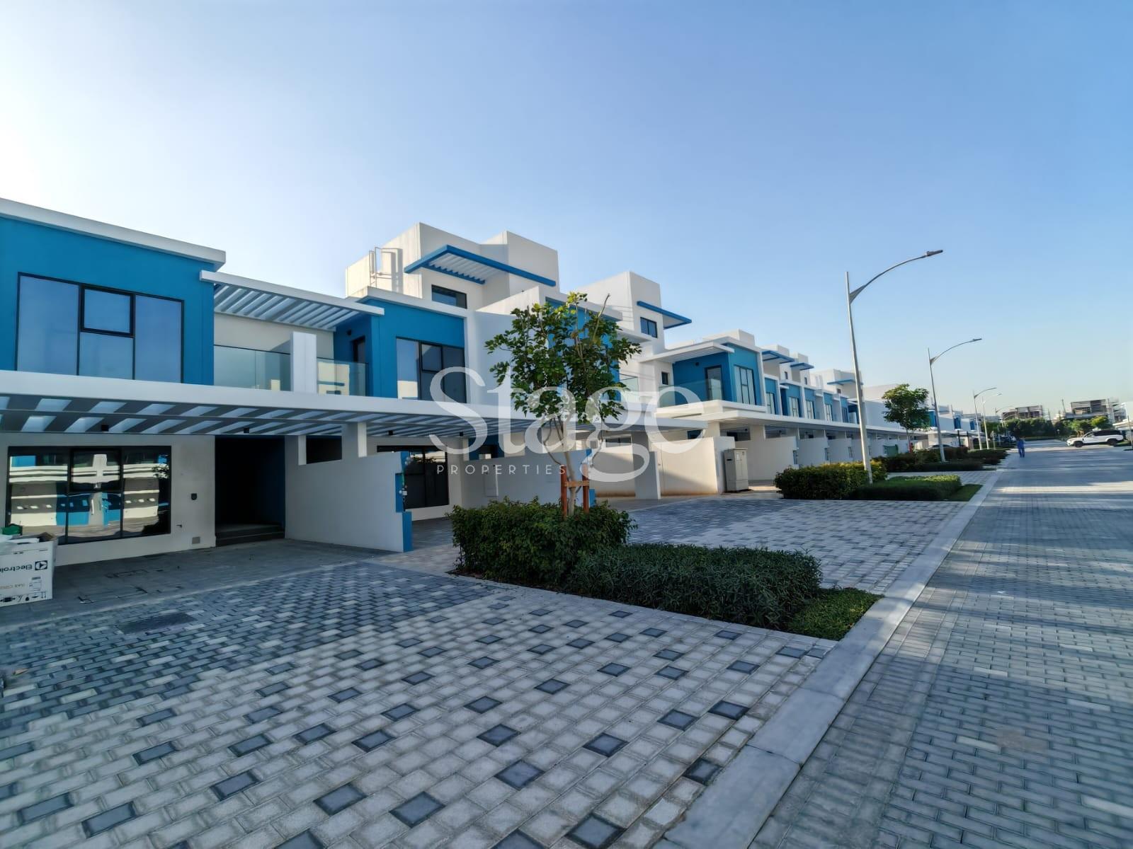 Brand New 4 BED | Close to Park and Pool
