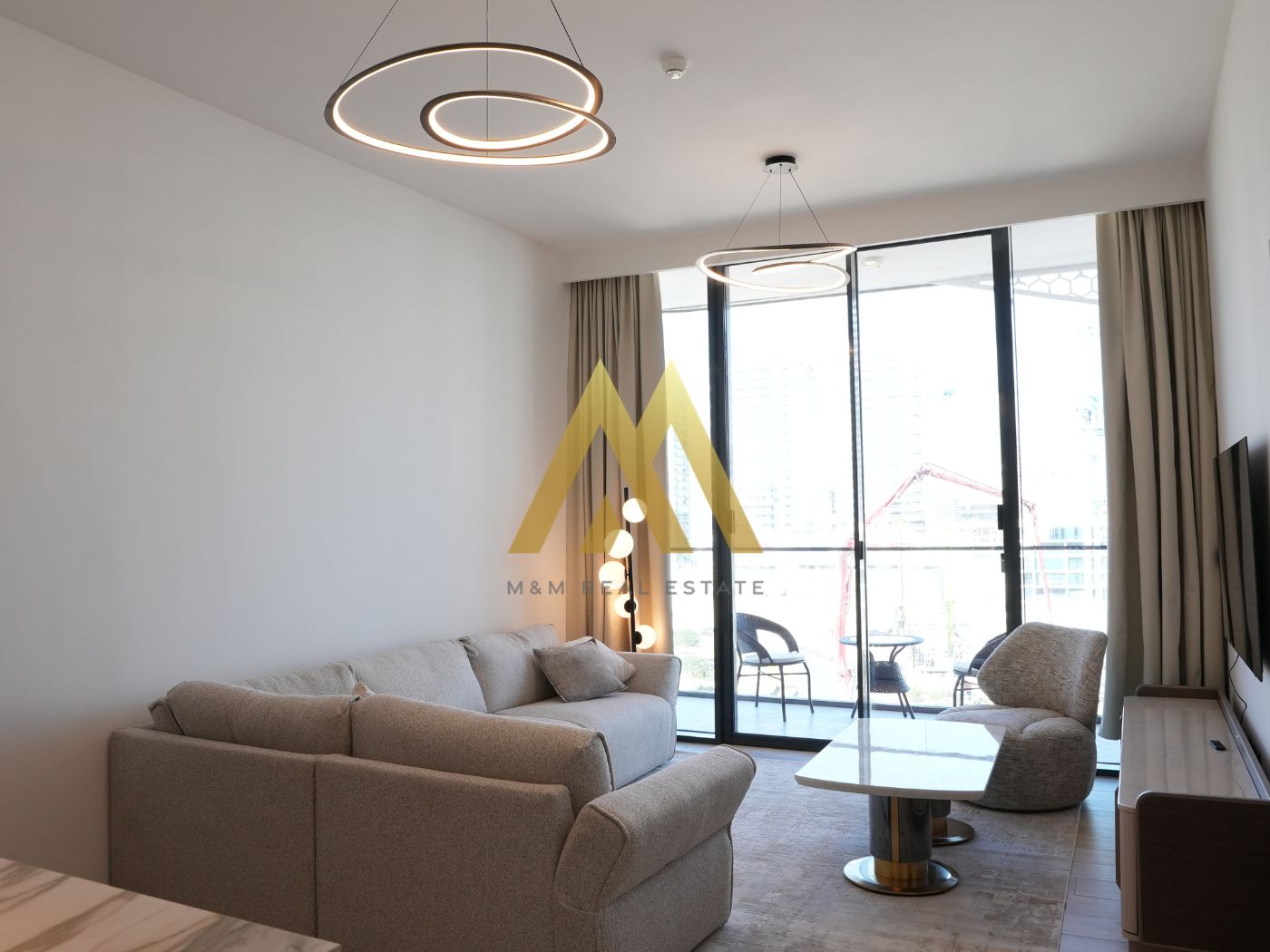 Brand New | Fully Furnished | 1 Bed + Study