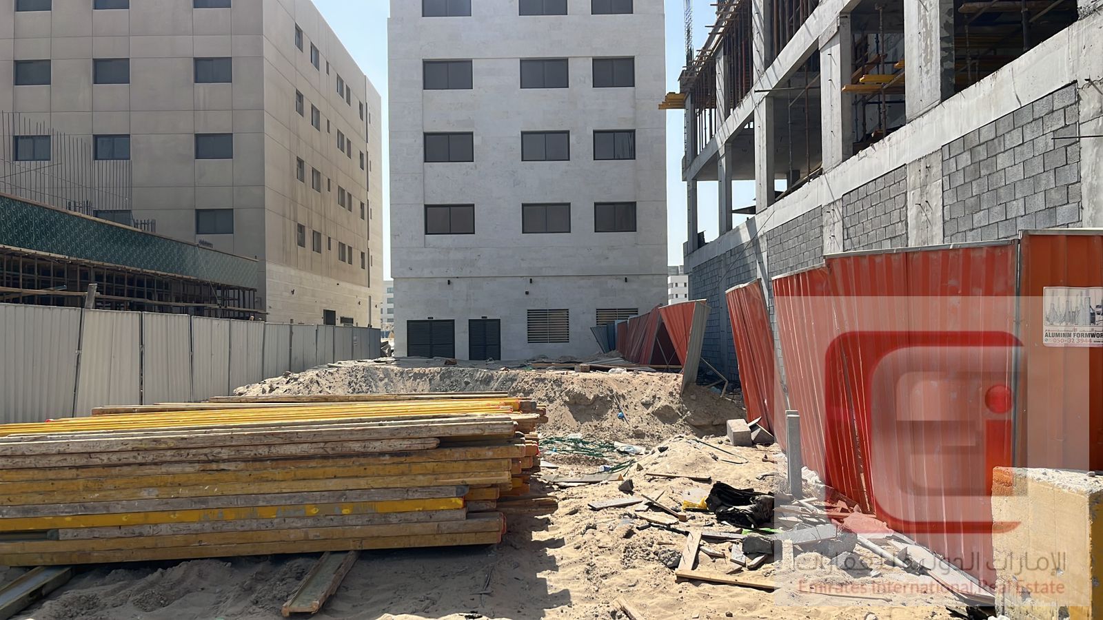 Commercial land for sale in Al Falah area