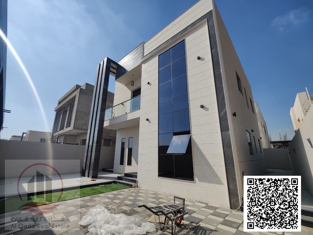 4-bedroom villa at a bargain price, including registration fees