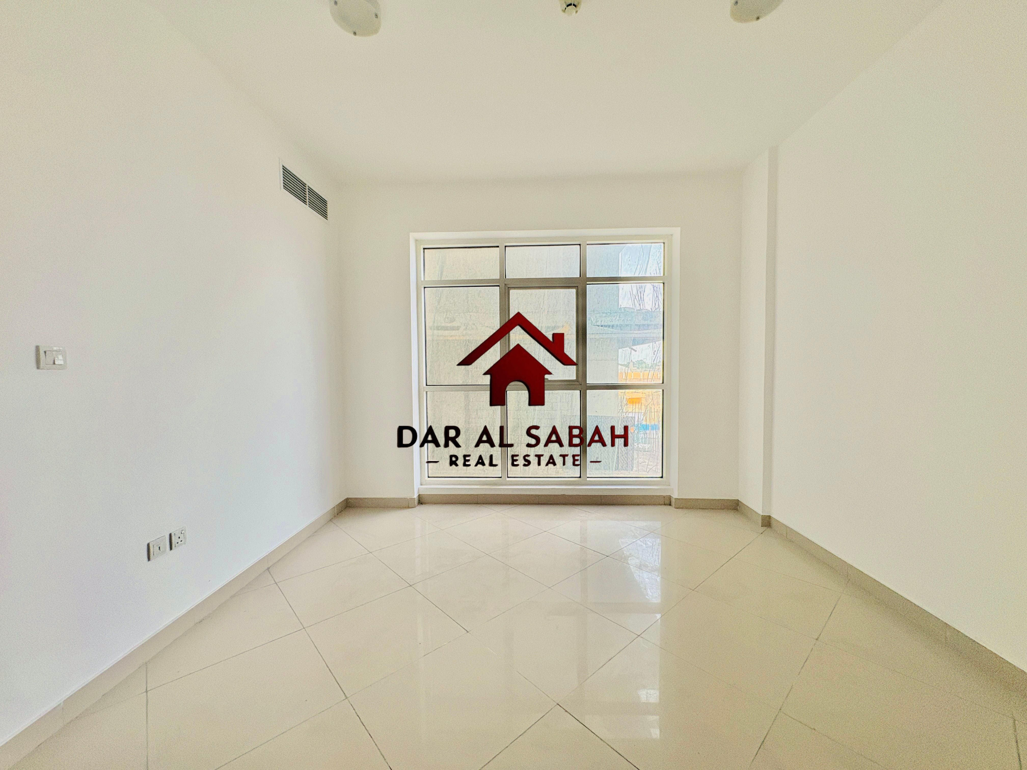 HUGE 1BR WITH 2BATHROOM JUST IN 36K