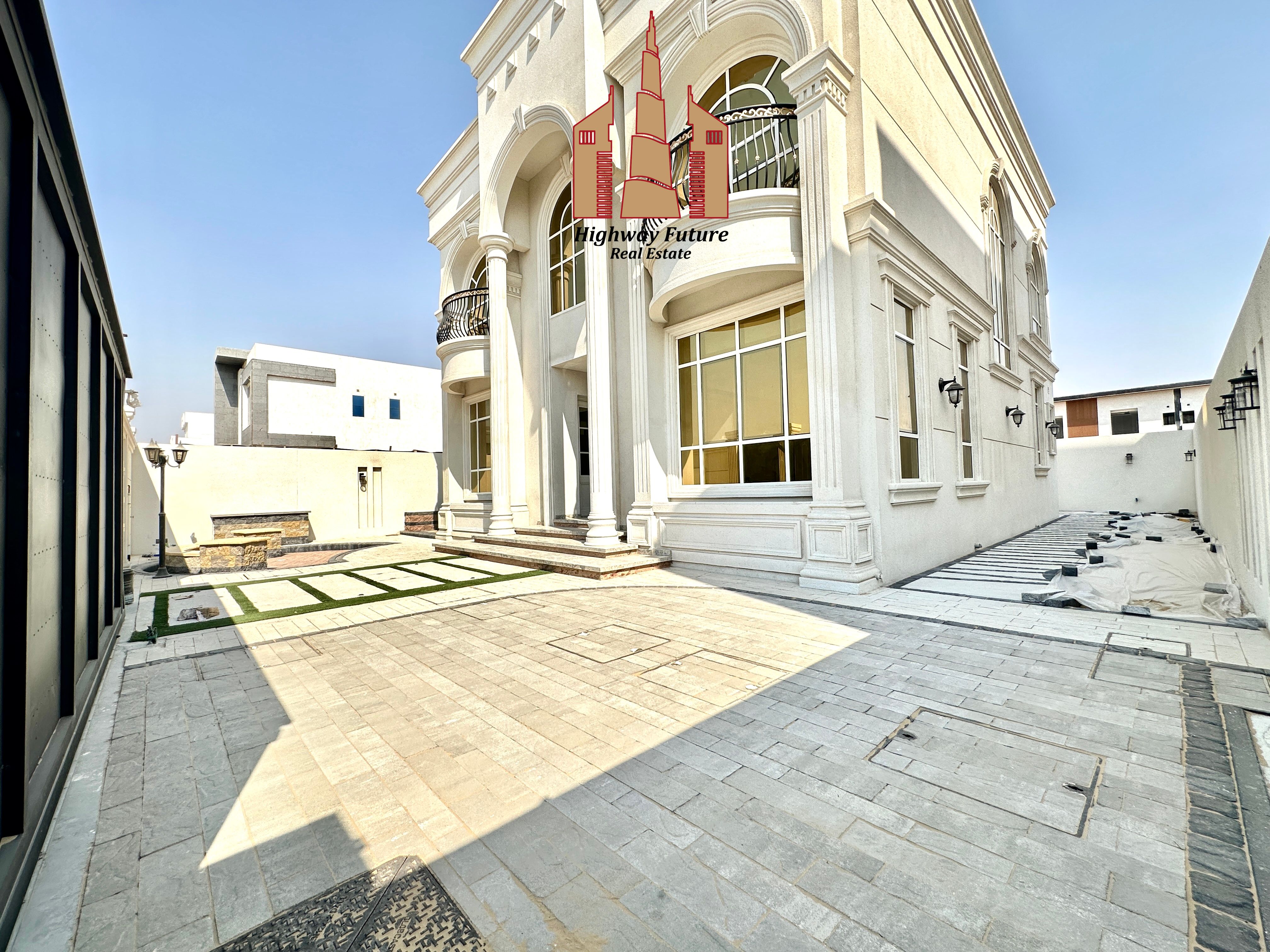 Brand New Ready to Move Spacious 4Bhk villa maid/Laundry/Majlis