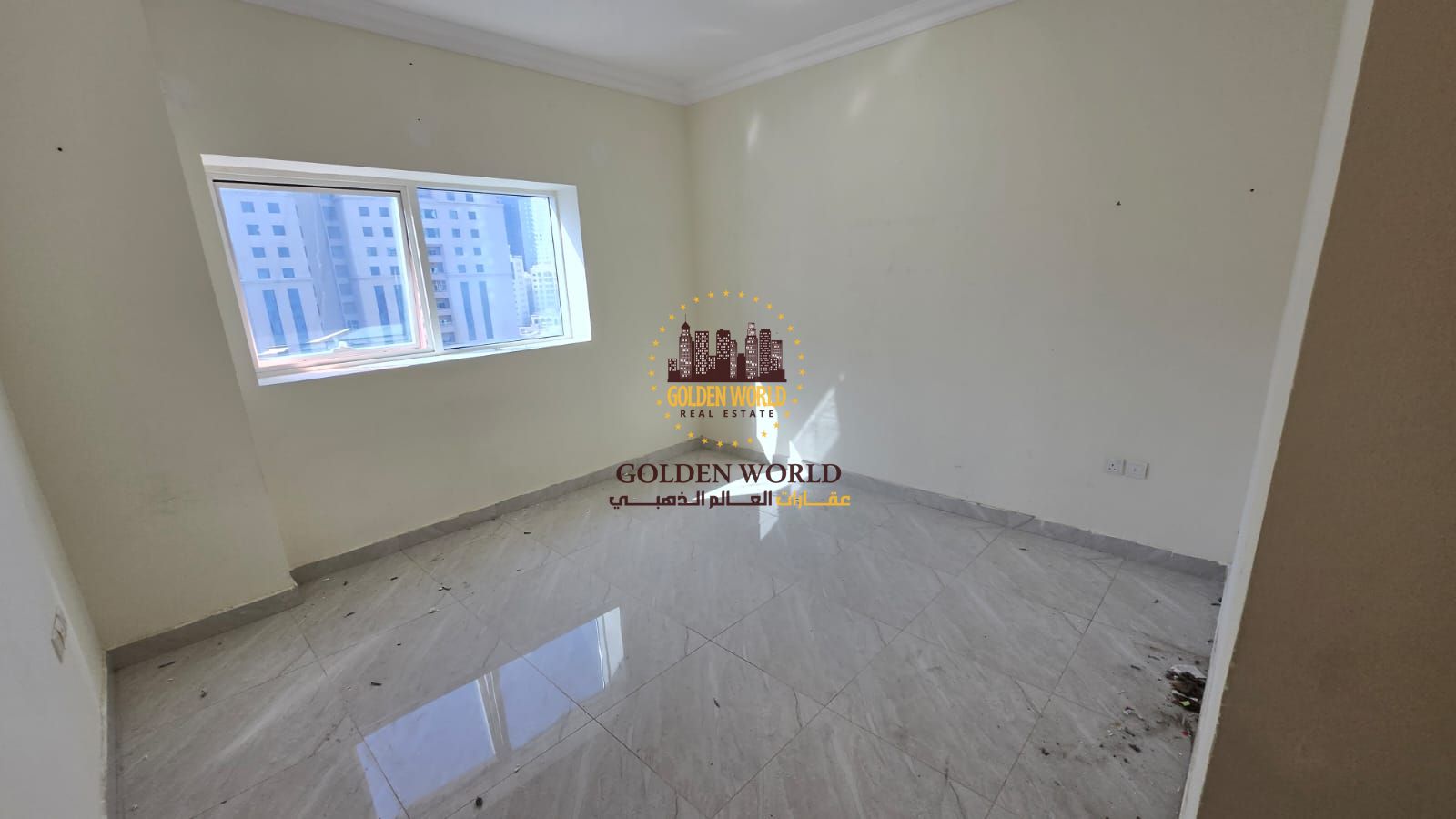 Approved apartment (permit 2) featuring three bedrooms and a living room with a balcony. It includes three bathrooms, one master bedroom, a laundry or