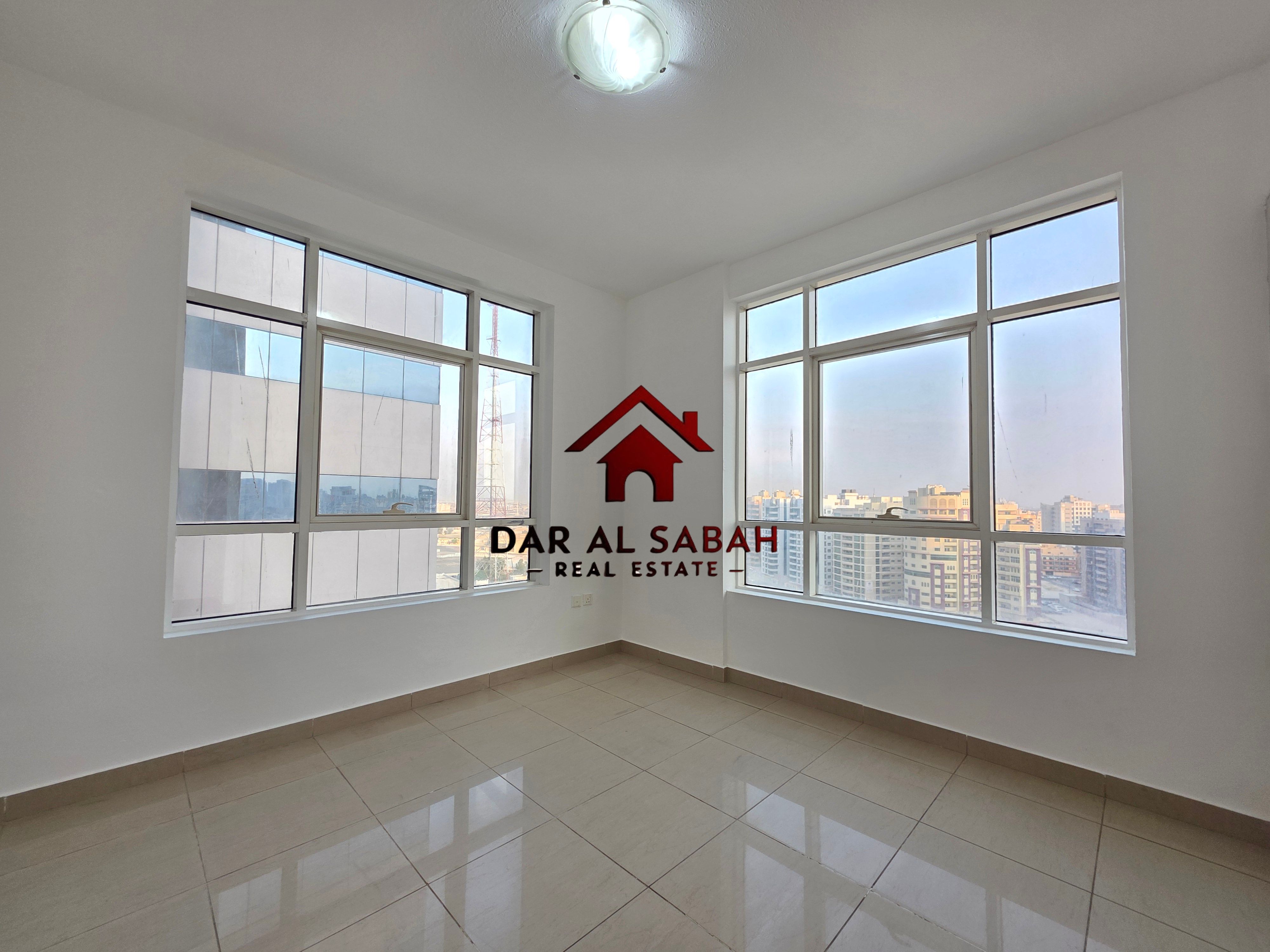 LAVISH 2BHK—SPECIOUS HALL—ATTACHED WASHROOM—BALCONY—NEAR SAHARA MALL IN 48K