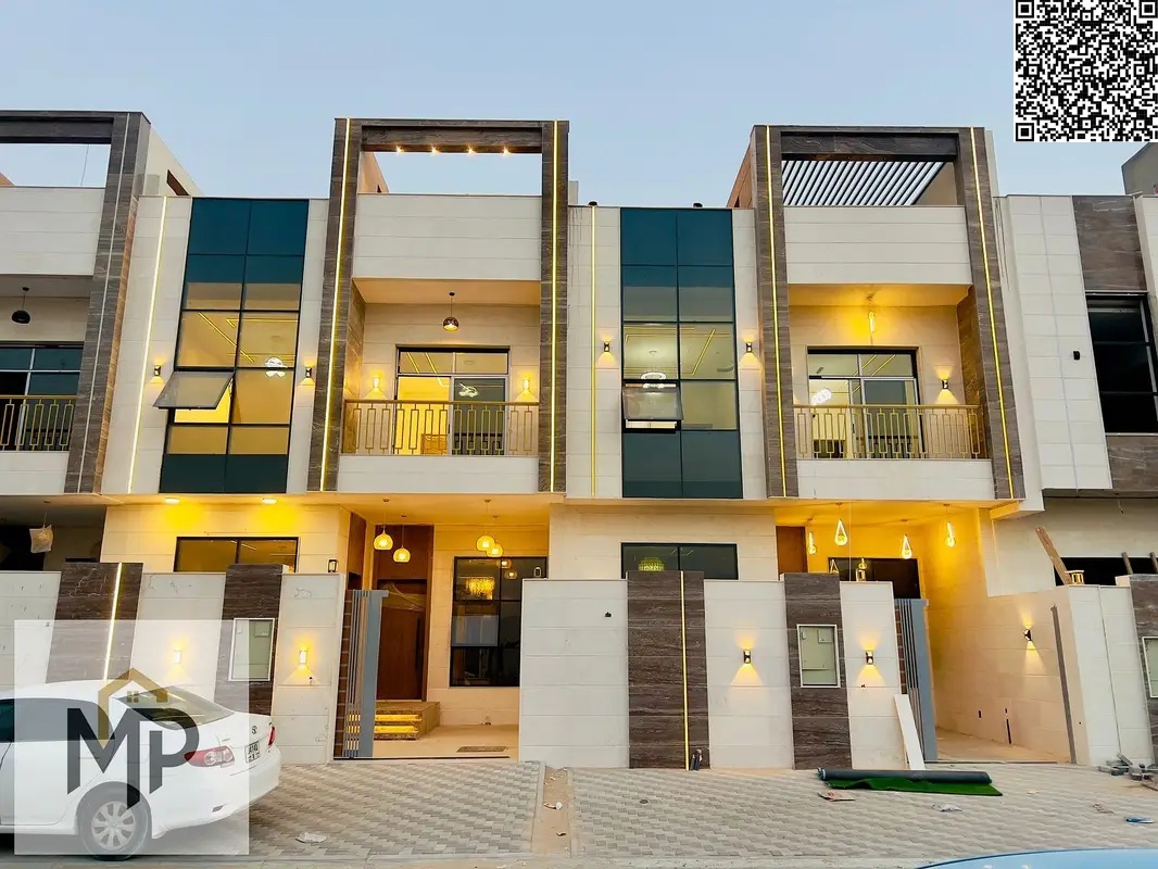 Luxury villa in Al-Haliou - ideally located close to all amenities, featuring 4 master bedrooms and high-end finishes. The listed price includes [deta