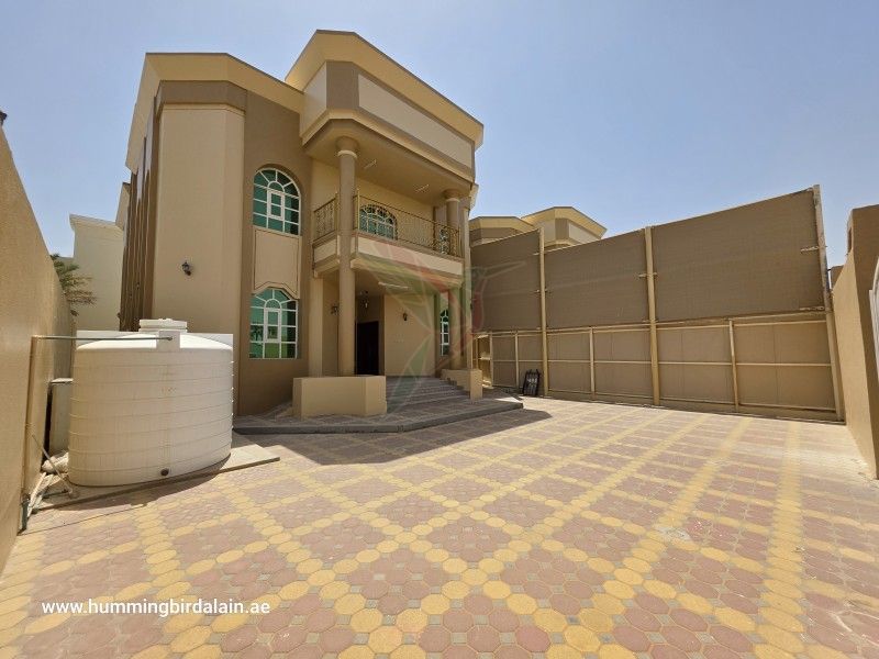 2 COMMERCIAL VILLAS OF 4BHK FOR LIMITED ACTIVITIES