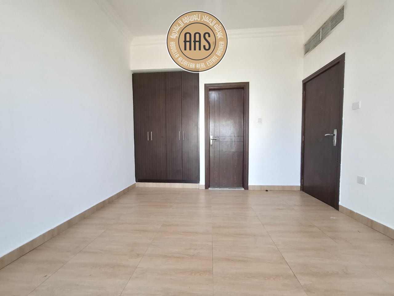 Full Sea View 2Bhk With Master Room 68k Full Facilities