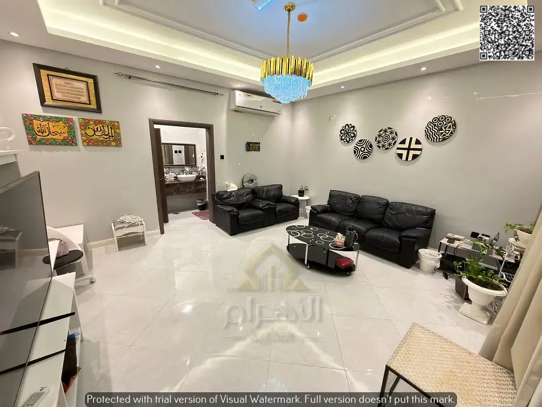 Own a villa with a ground floor and roof - 4 master bedrooms + maid's room + roof - at a very special price